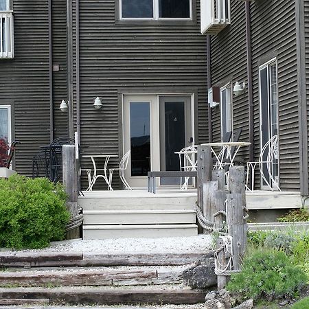 Inn On The Harbour And Telegraph House Port Stanley Luaran gambar